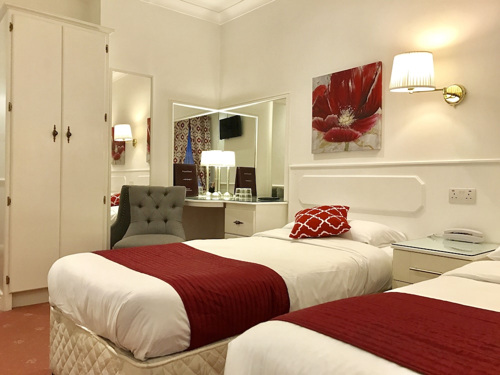 Dergvale Hotel 29/75