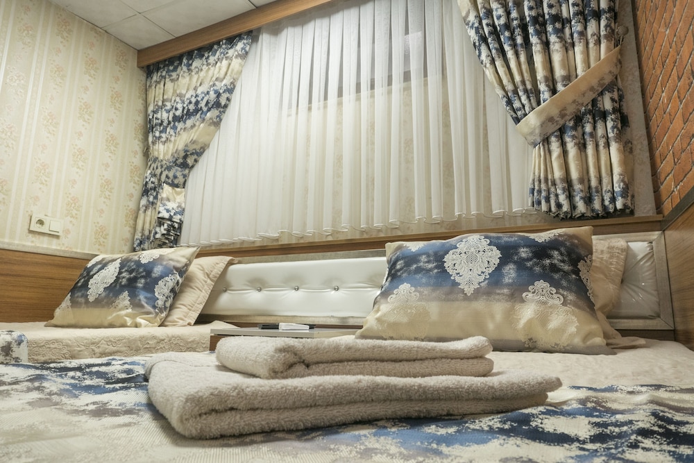 KOCAK PENSION OTEL 12/29