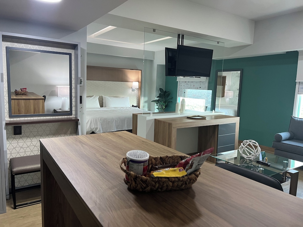غرفة قياسية بسرير فردي، Holiday Inn Uruapan 10/10