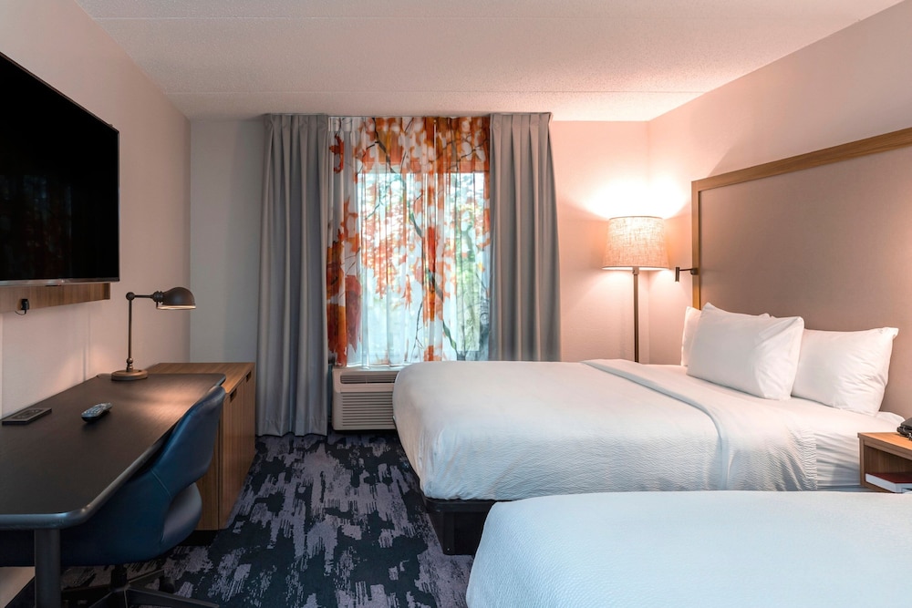 Fairfield Inn By Marriott Evansville West 6/23