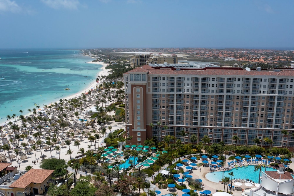 Marriotts Aruba Surf Club 2/68