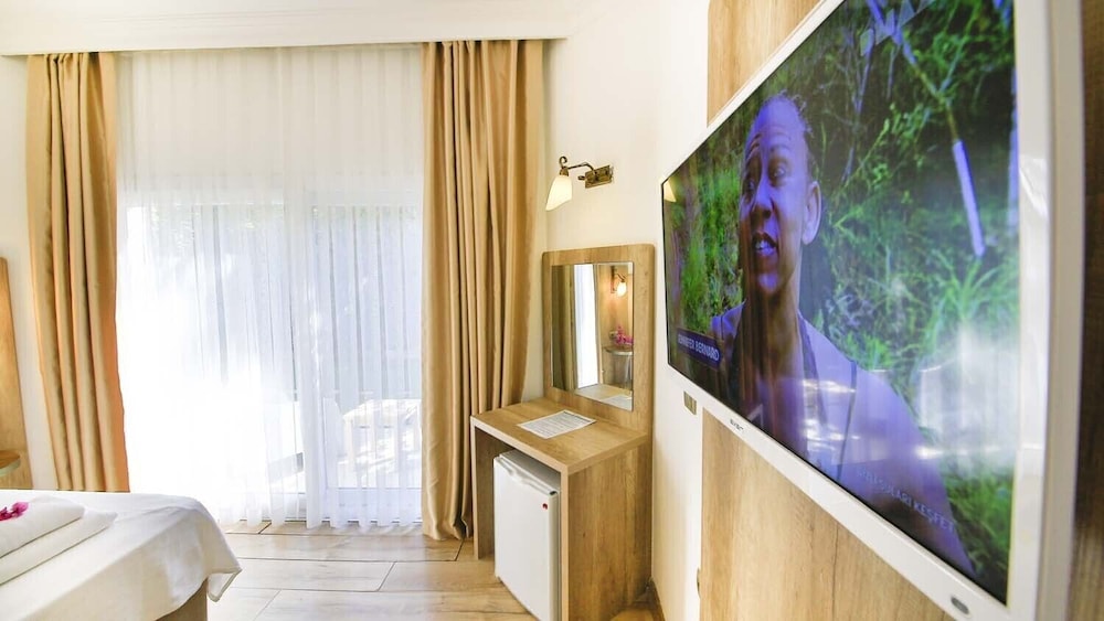 COSTA BODRUM CITY HOTEL 48/74