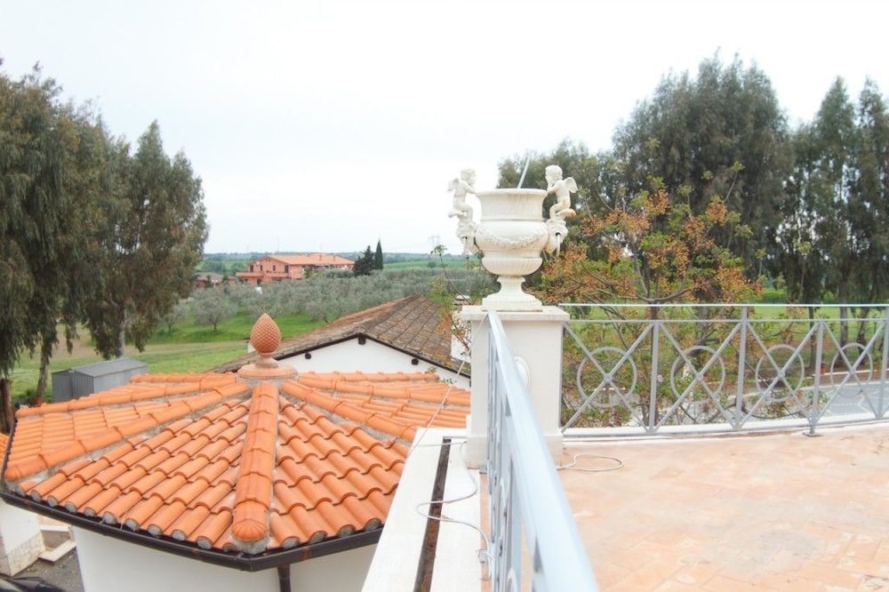 Villa Strampelli 48/50