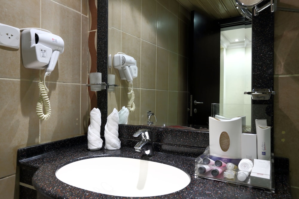 فندق جازان ان(Jazan Inn Hotel) 48/51