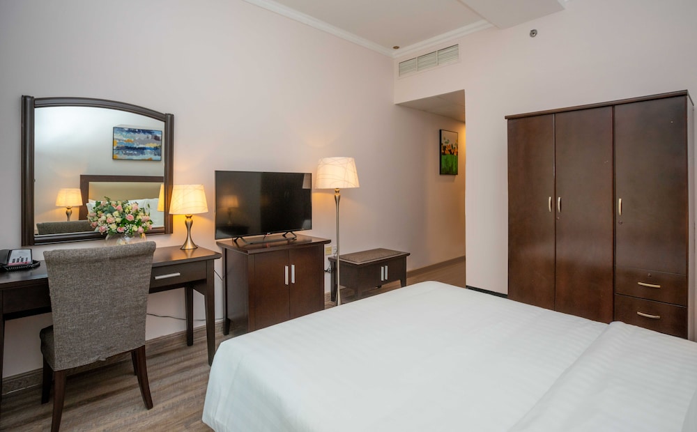 STANDARD, KING BED