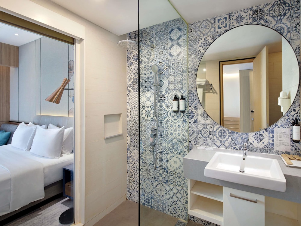 Mercure Samarinda 74/75