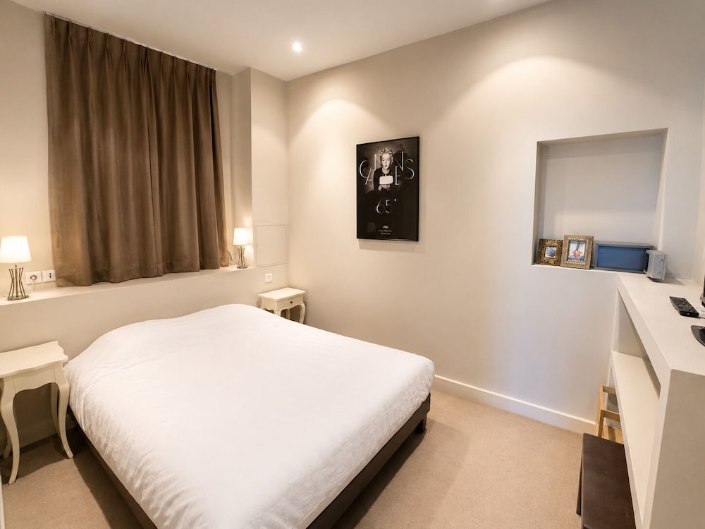7Art Hotel 28/75