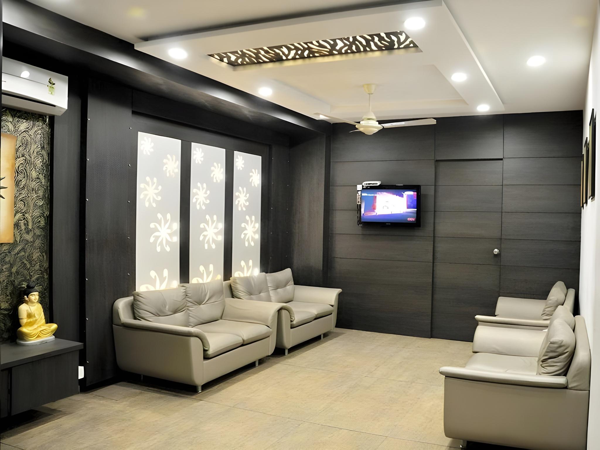 Hotel Jyoti 25/35