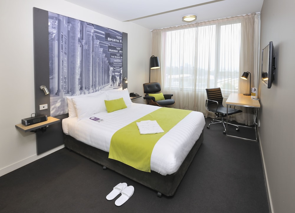 Mercure Melbourne Therry Street 13/42