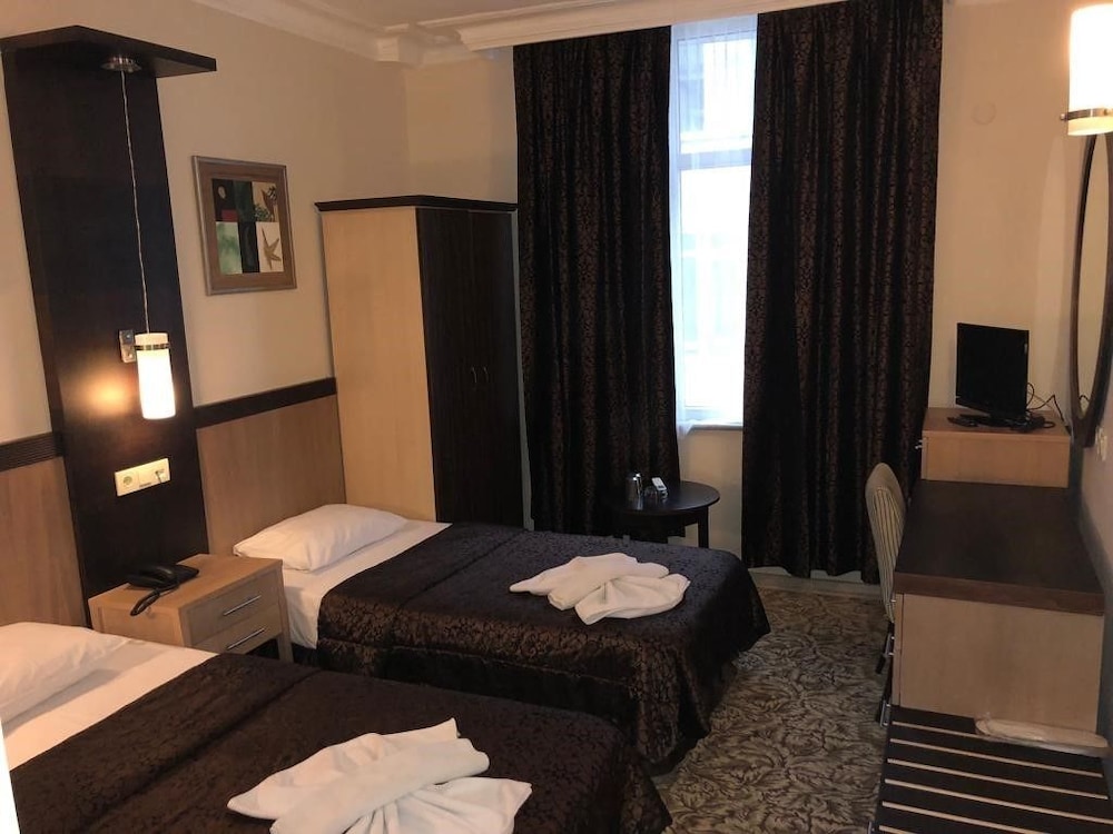 Topkapi Hotel 14/69