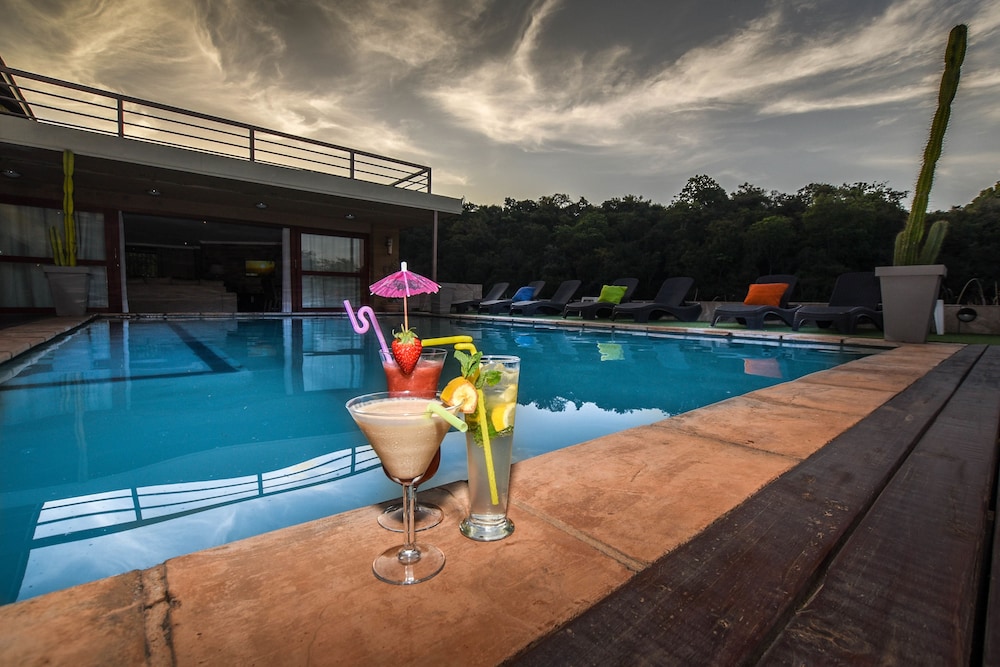 Bambuu Lakeside Lodge 27/50