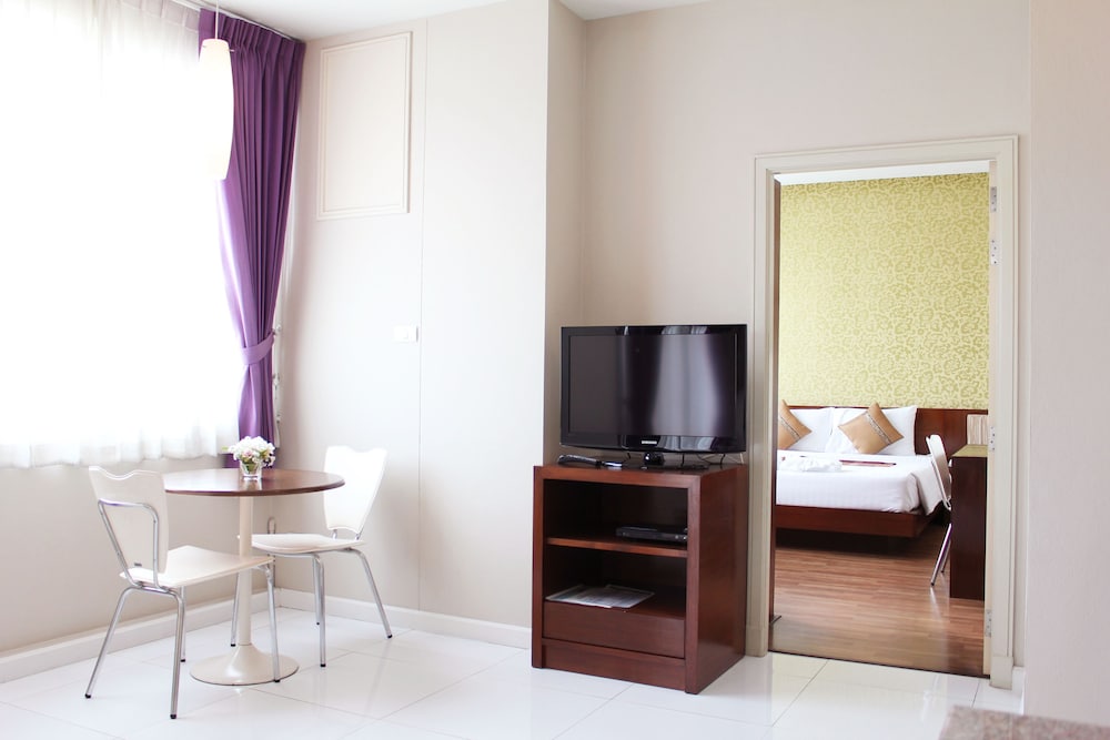 Baiyoke Ciao Hotel 41/58