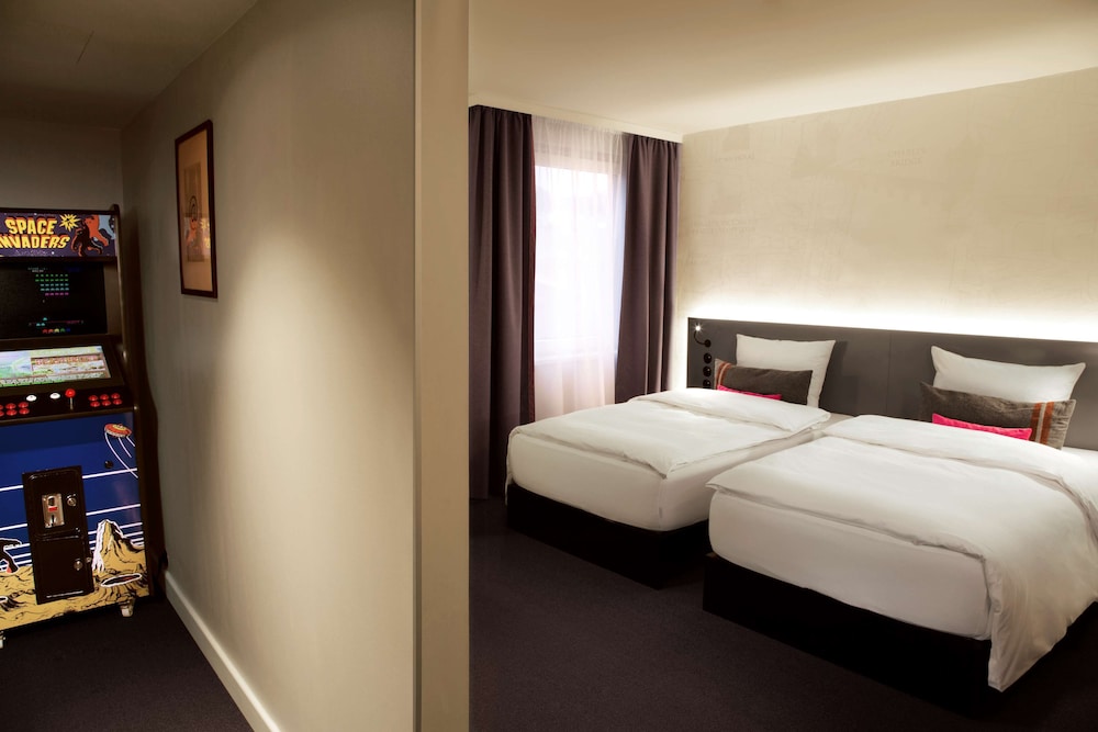 Hotel PULSE8 22/62