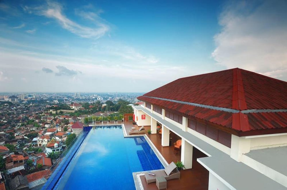 Wimarion Hotel Semarang 7/40