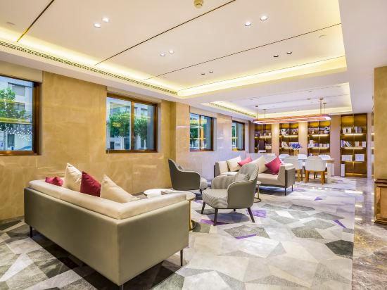 Lavande Hotel (Beijing Guomao) 15/21