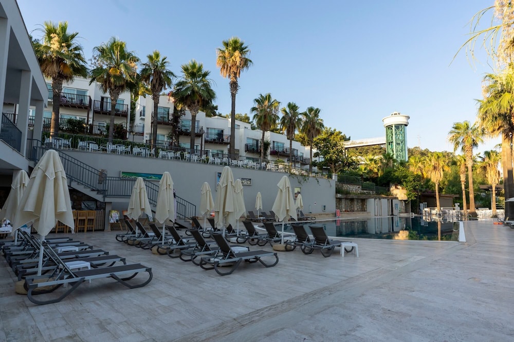 Blue Dreams Resort and Spa Bodrum 28/49