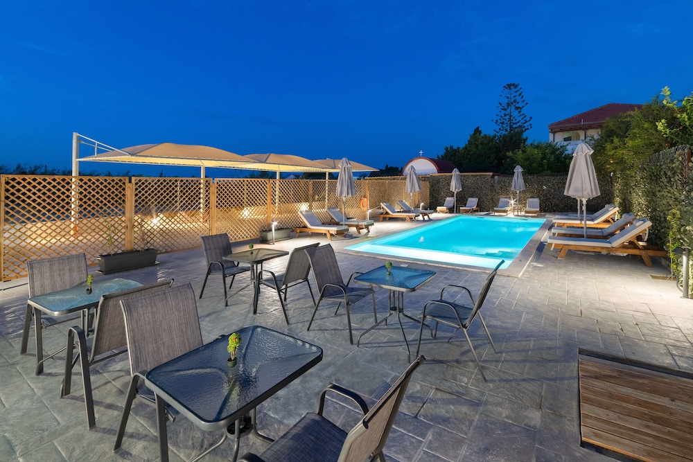 L&C Boutique Apartments 25/46