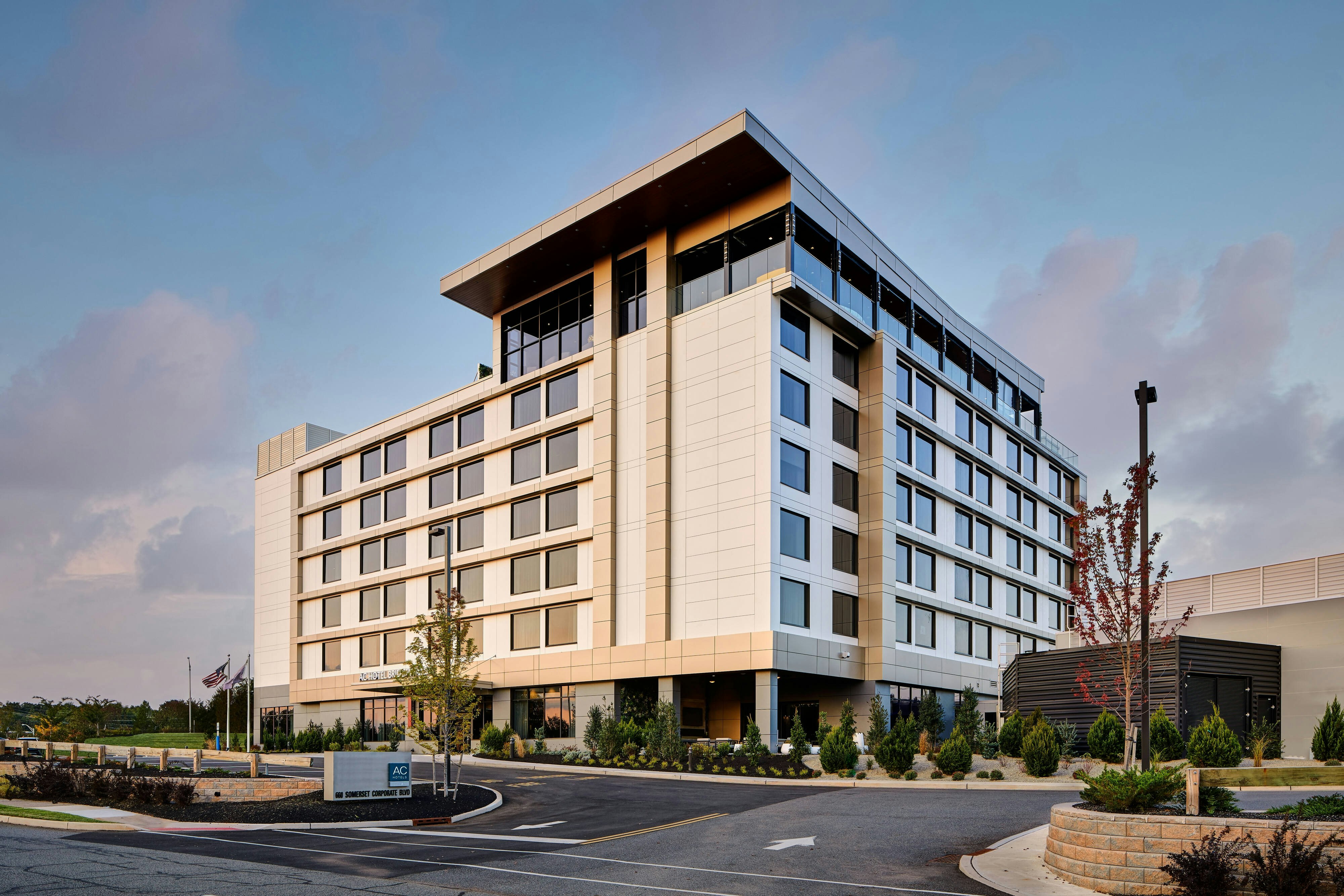 Ac Hotel By Marriott Bridgewater 4/72