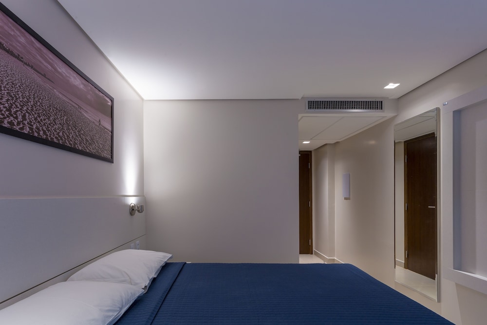 Manaira Hotel 17/56