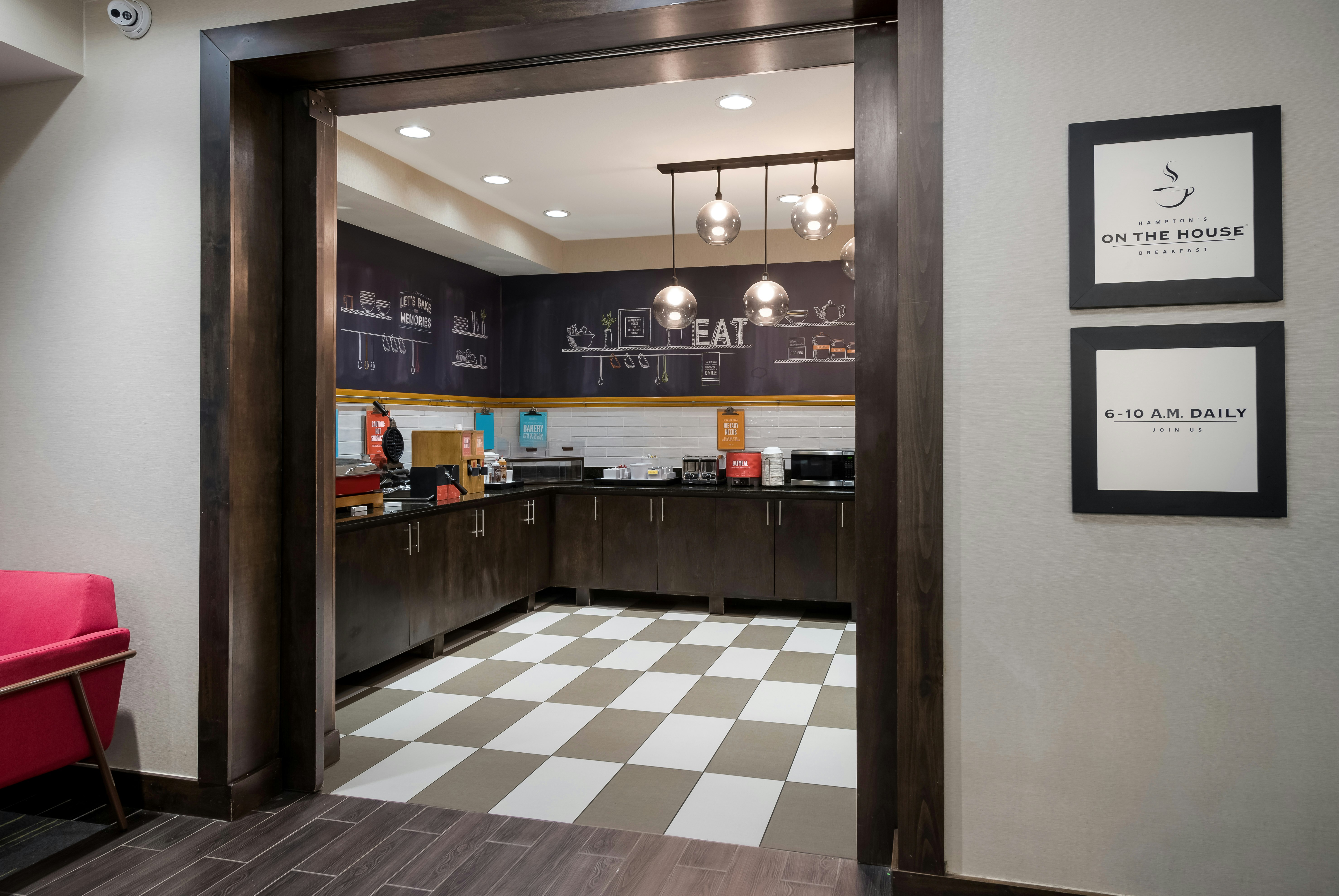 Hampton Inn Marshall, TX 6/43