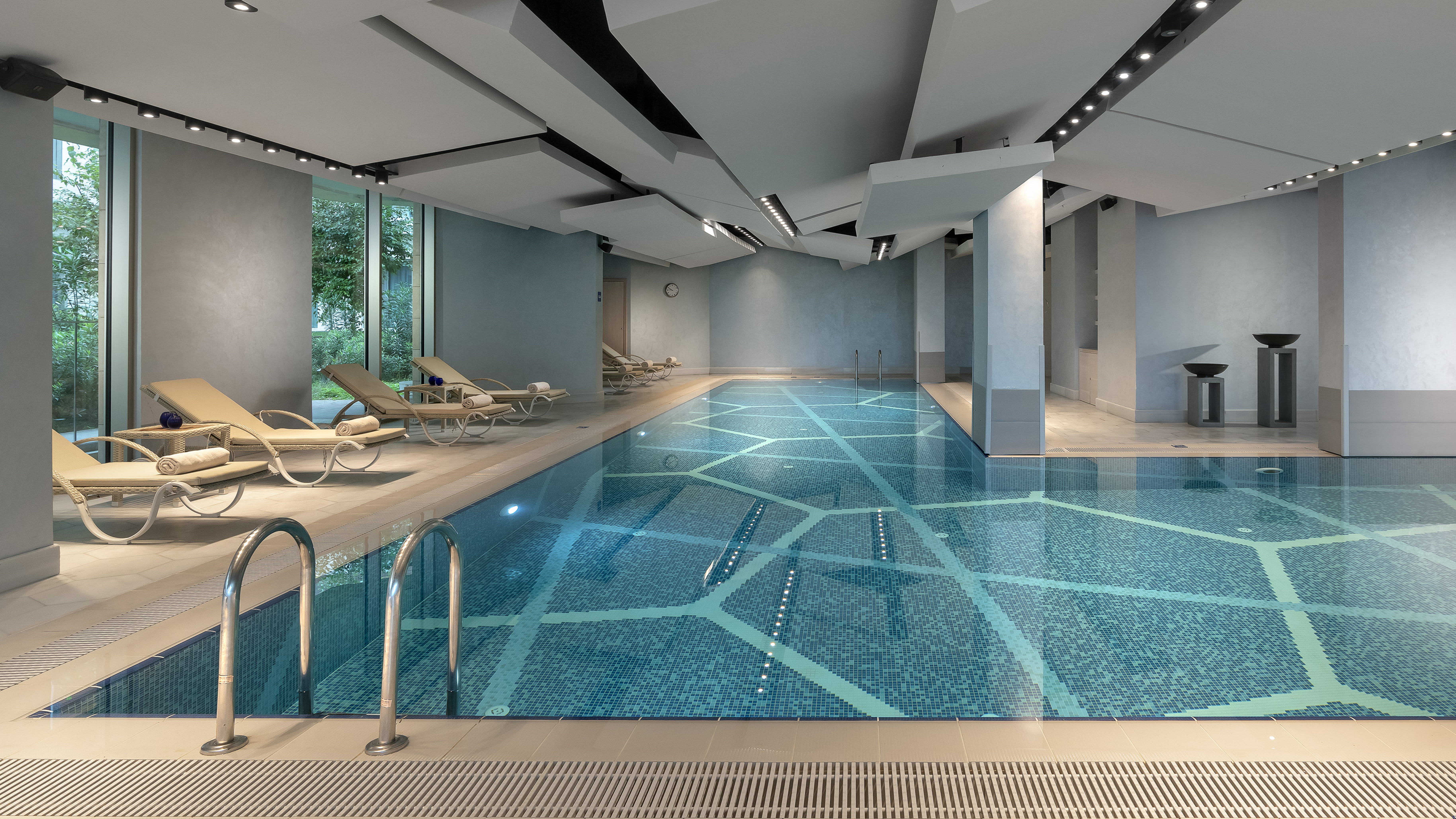 Crowne Plaza Istanbul - Florya 48/76