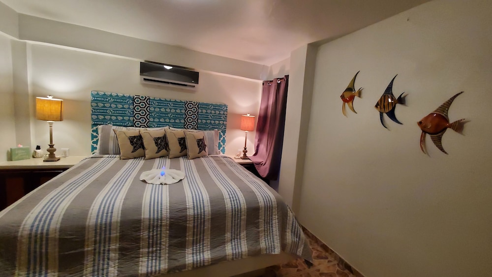 Bella Vista Guesthouse Cabins 26/84