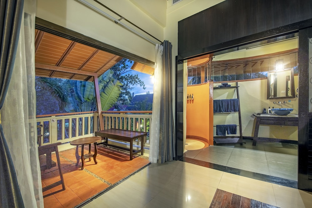 Chada Lanta Beach Resort 17/50