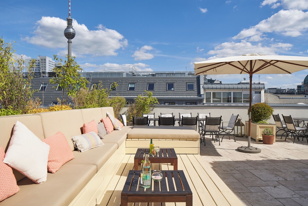 Monbijou Hotel Berlin 62/67