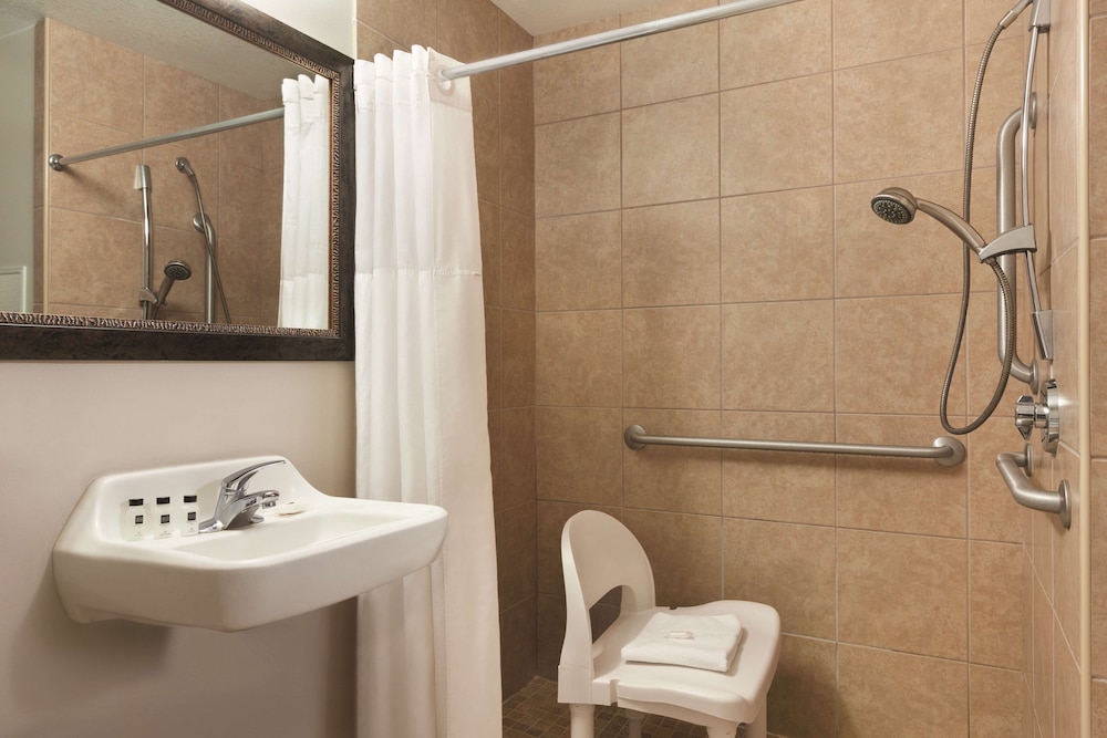 Country Inn & Suites By Radisson Gainesville FL 12/41