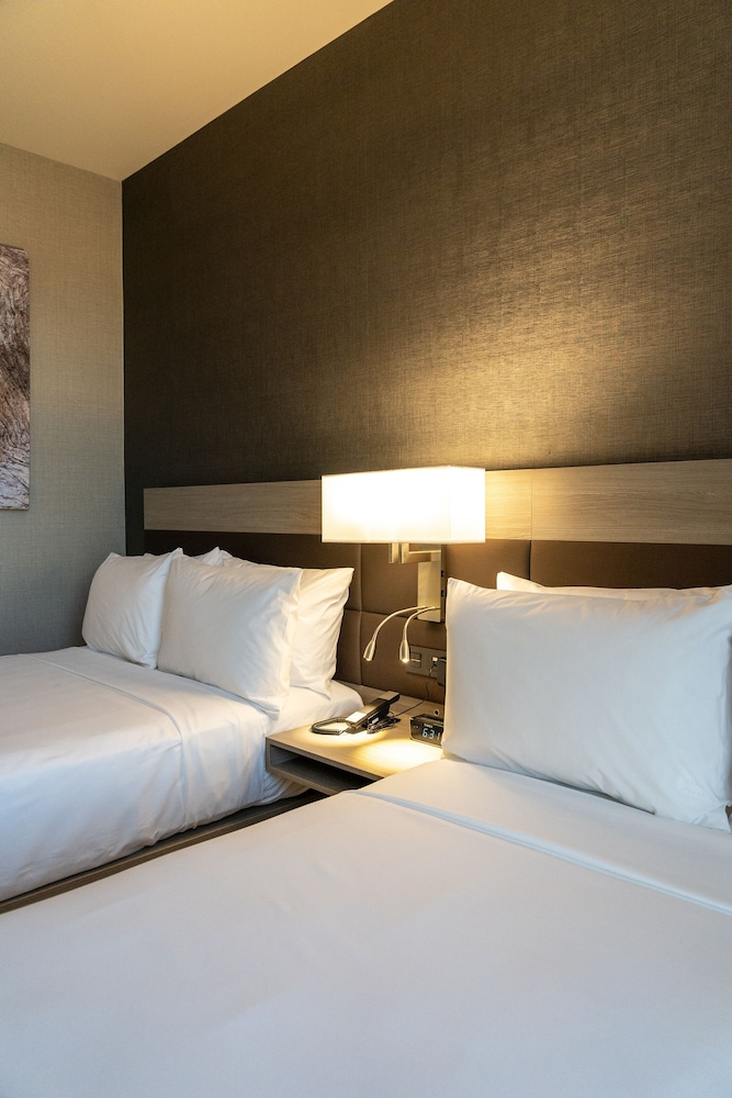 غرفة بزنس بسريرين مزدوجين، AC Hotel by Marriott Monterrey Valle 4/6