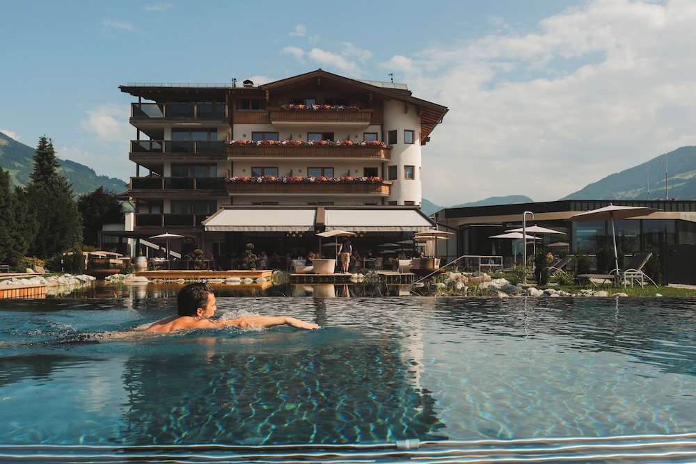 Sport- Und Wellnesshotel Held 4 Sterne Superior 6/73