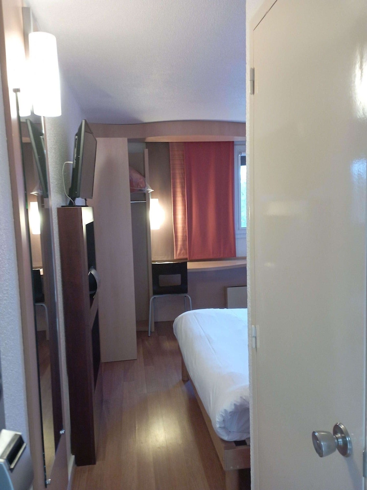 Hotel Ibis Fourmies 19/51