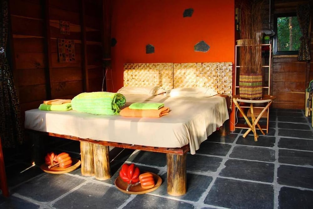 Mucumbli Hotel 10/48