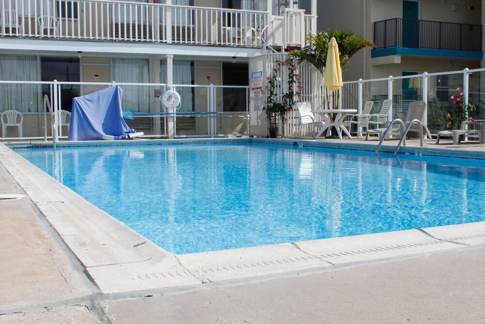 Seabonay Motel 46/49