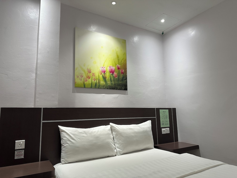 Ast Hotel 36/56
