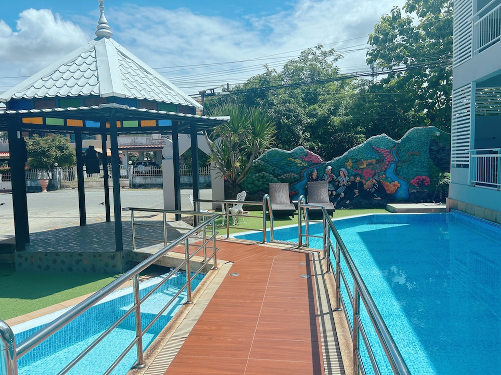 Chayadol Boutique Resort 65/71