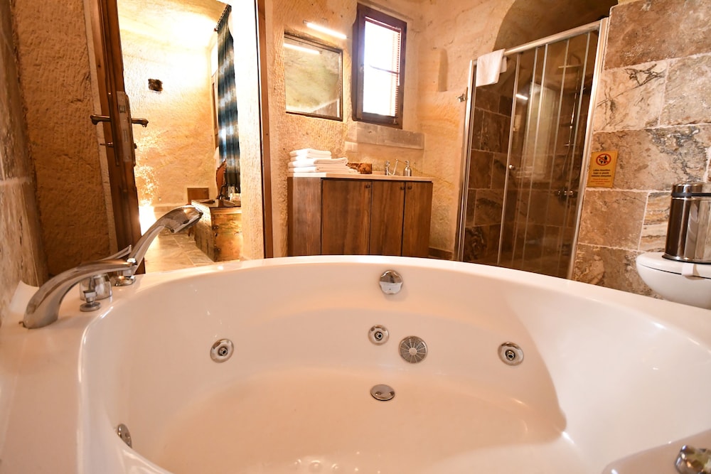 Nostalji Cave Suit Hotel 49/50