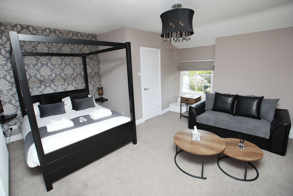 OYO Glyn Valley Hotel 32/39