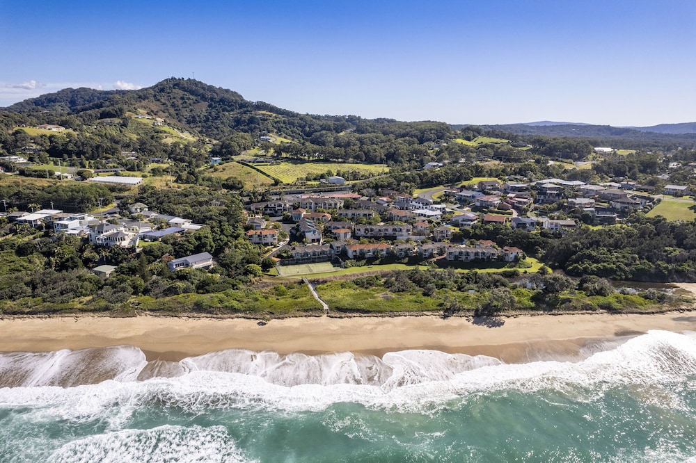 Aqualuna Beach Resort 52/56