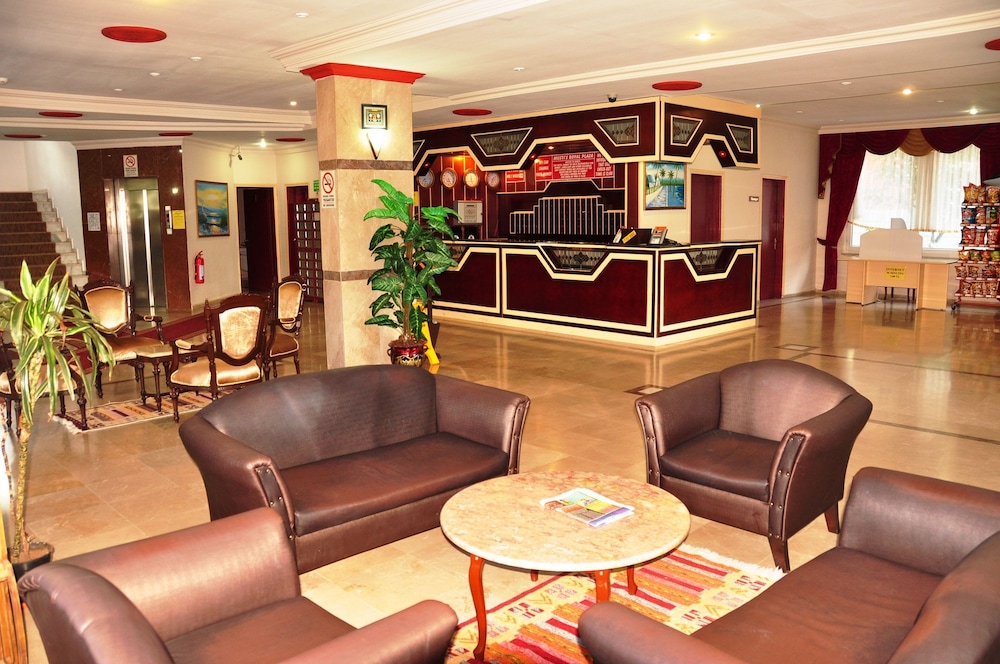 Mustis Royal Plaza Hotel 24/35