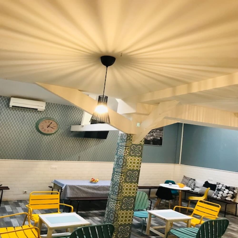Trendy Hostel 22/35