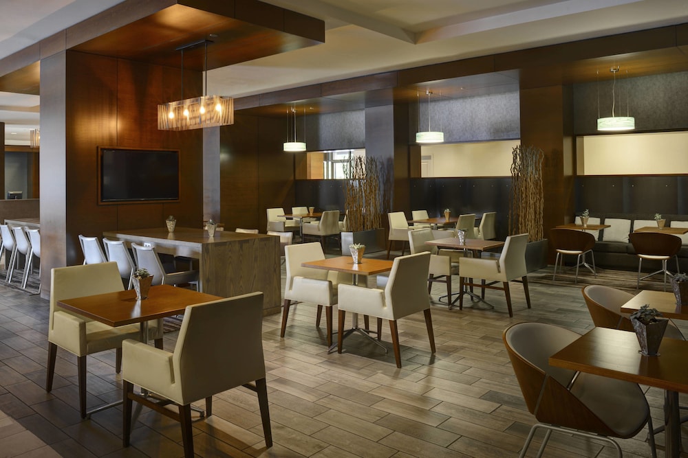 Newport News Marriott at City Center 45/62