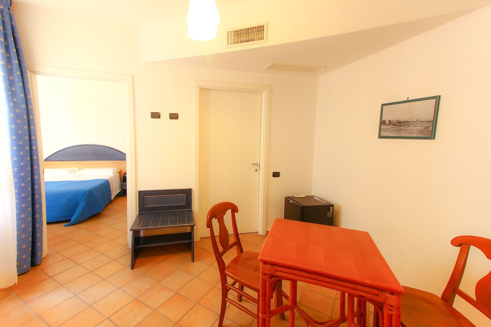 Hotel Paladini Di Francia 30/40
