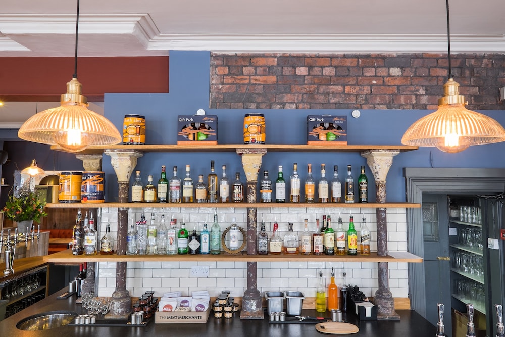 The Wellington 5/50
