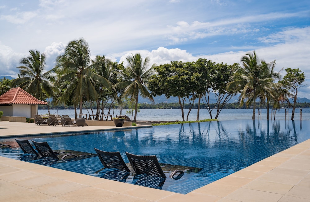 Dusit Thani Lubi Plantation Resort 33/67