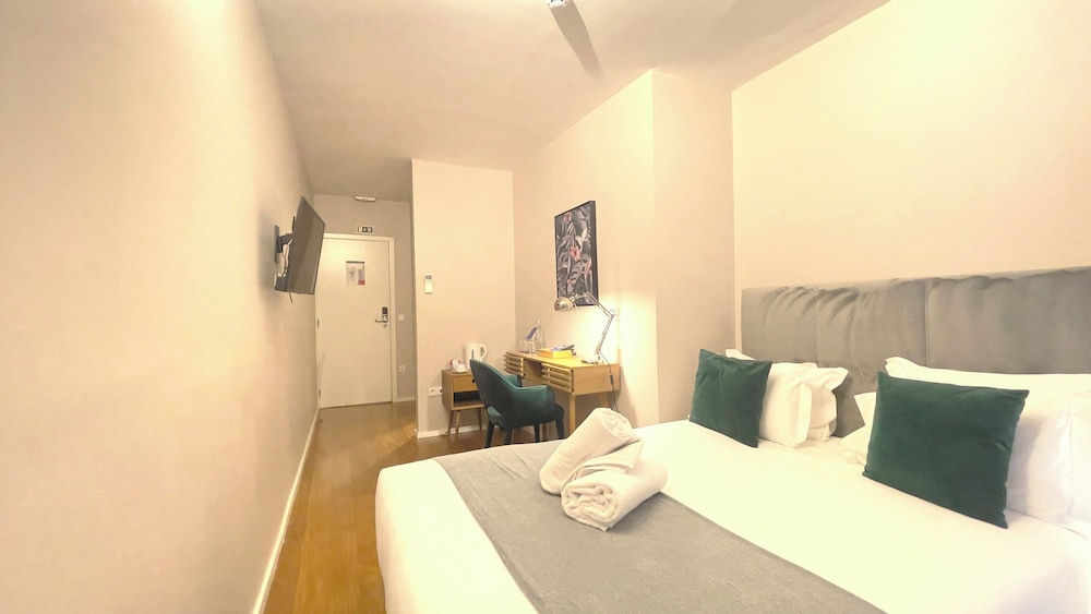 COMFORT, DOUBLE BED