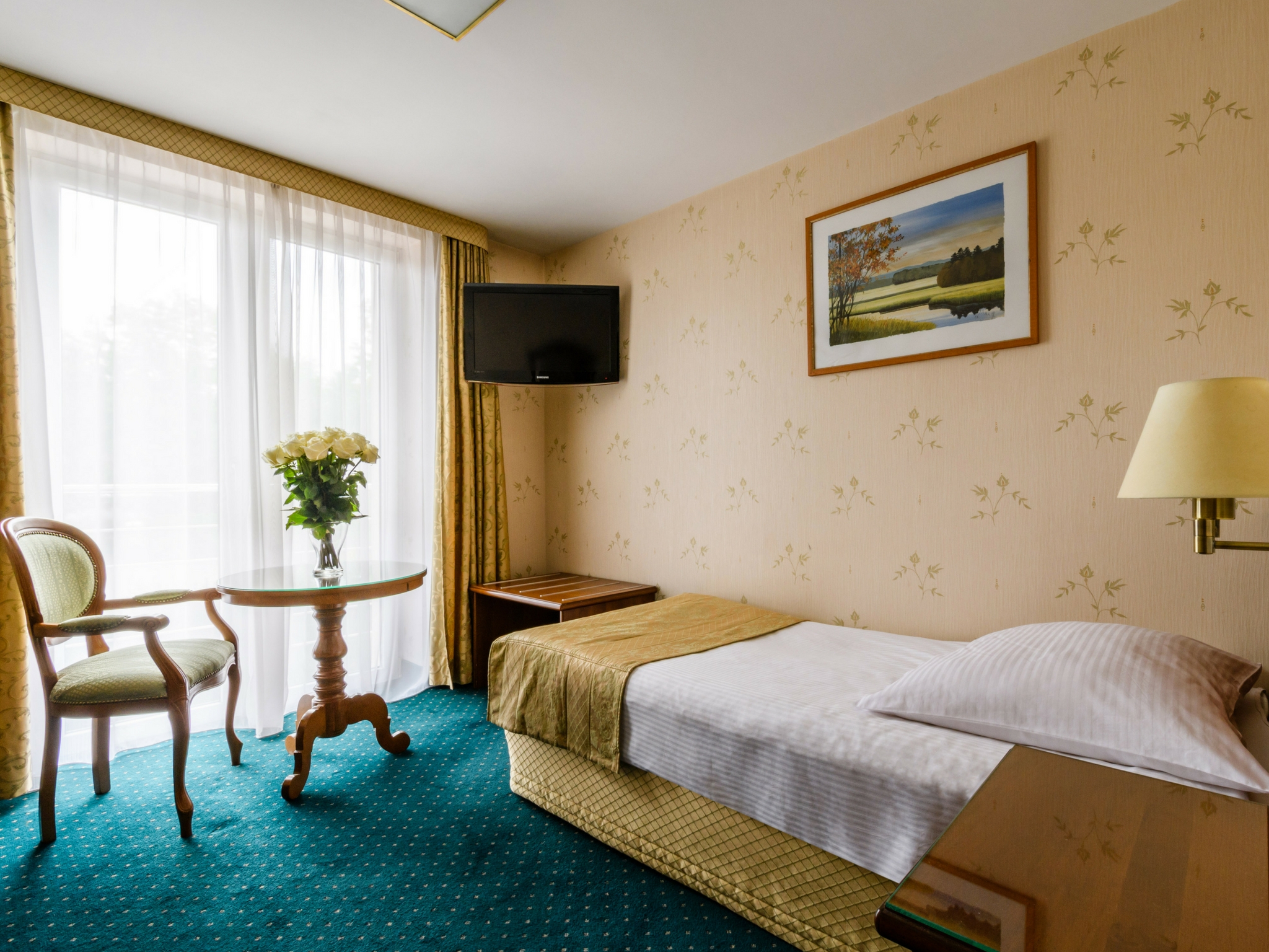 Room, Single