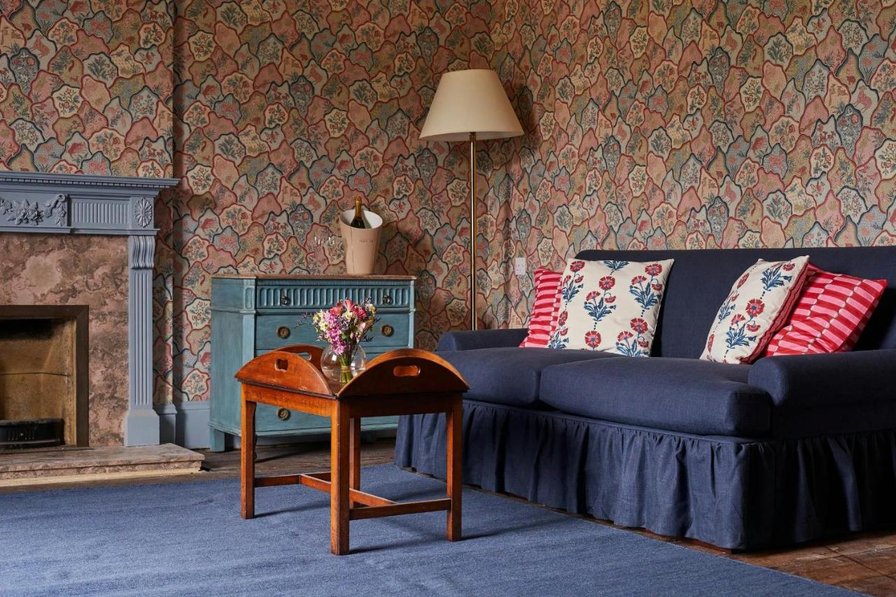 The Alfriston 37/45