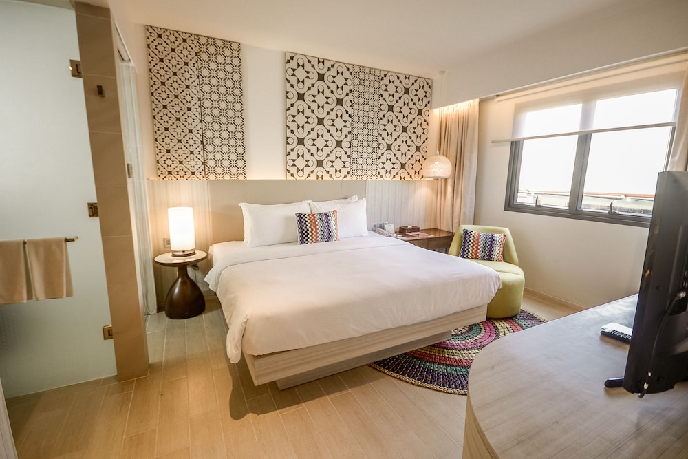 Hue Hotels and Resorts Puerto Princesa Managed by HII 22/67