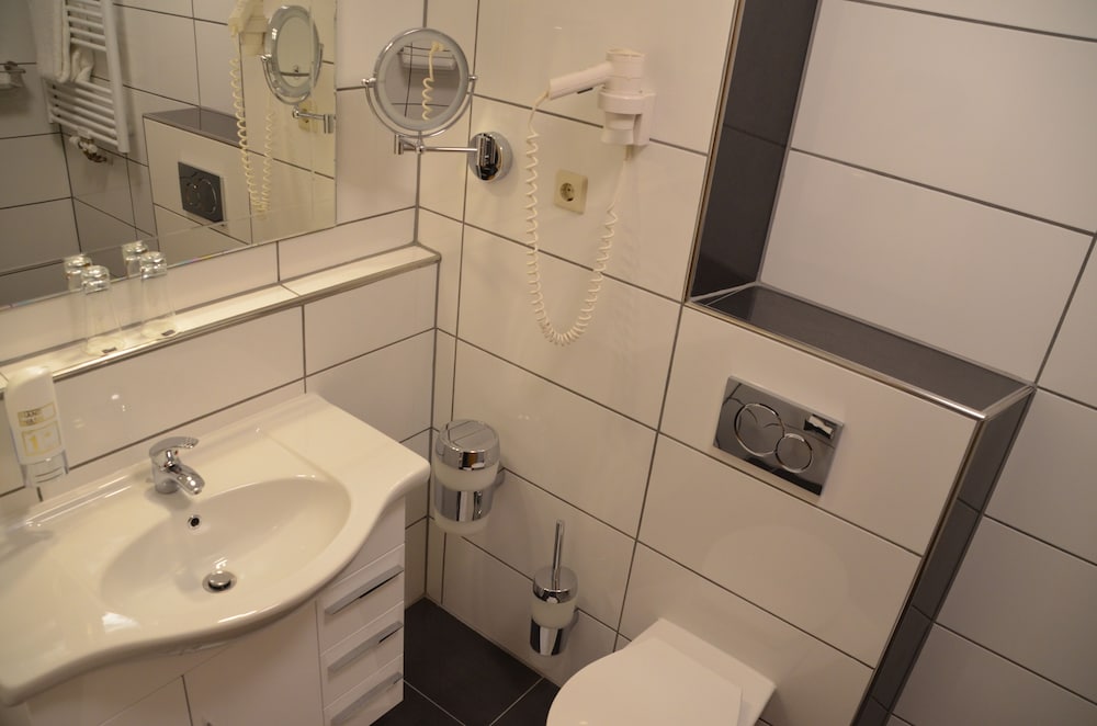 Tiptop Hotel Hirt 27/29